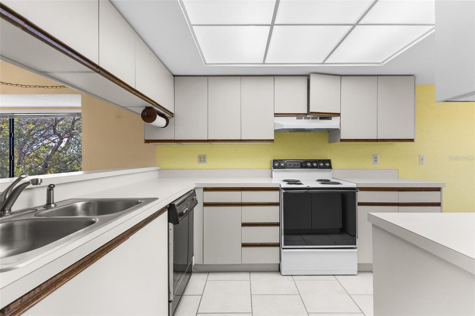 1938 GOLFVIEW DR #1938, TARPON SPRINGS, FL, 34689