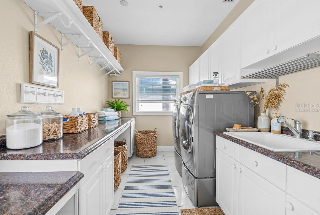 TB8470030 Property Photo