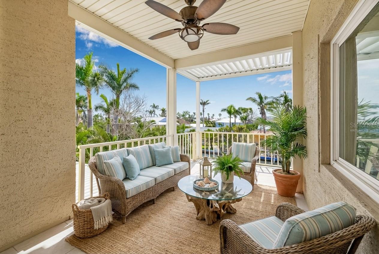 TB8470030 Property Photo