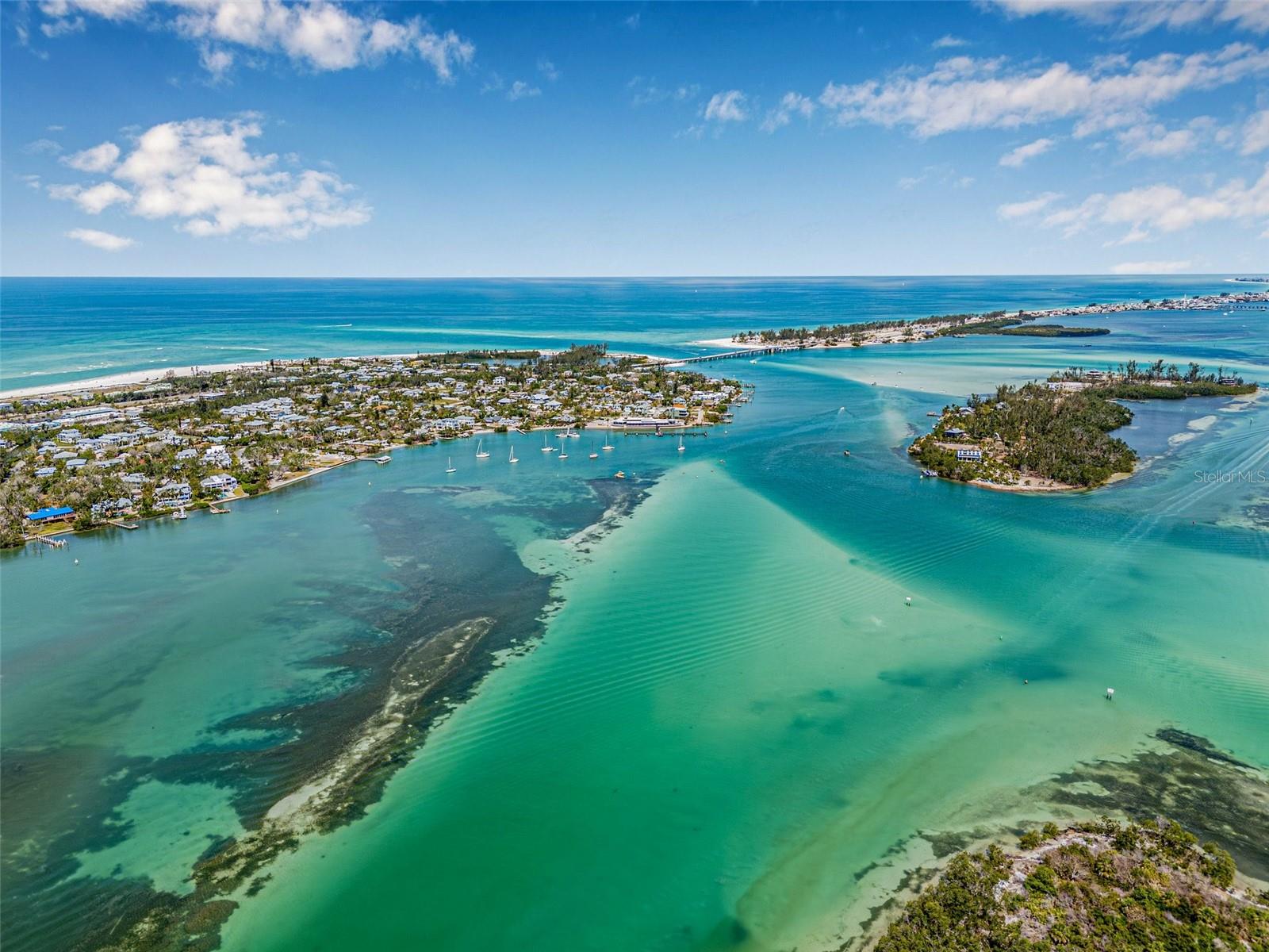 TB8470030 Property Photo