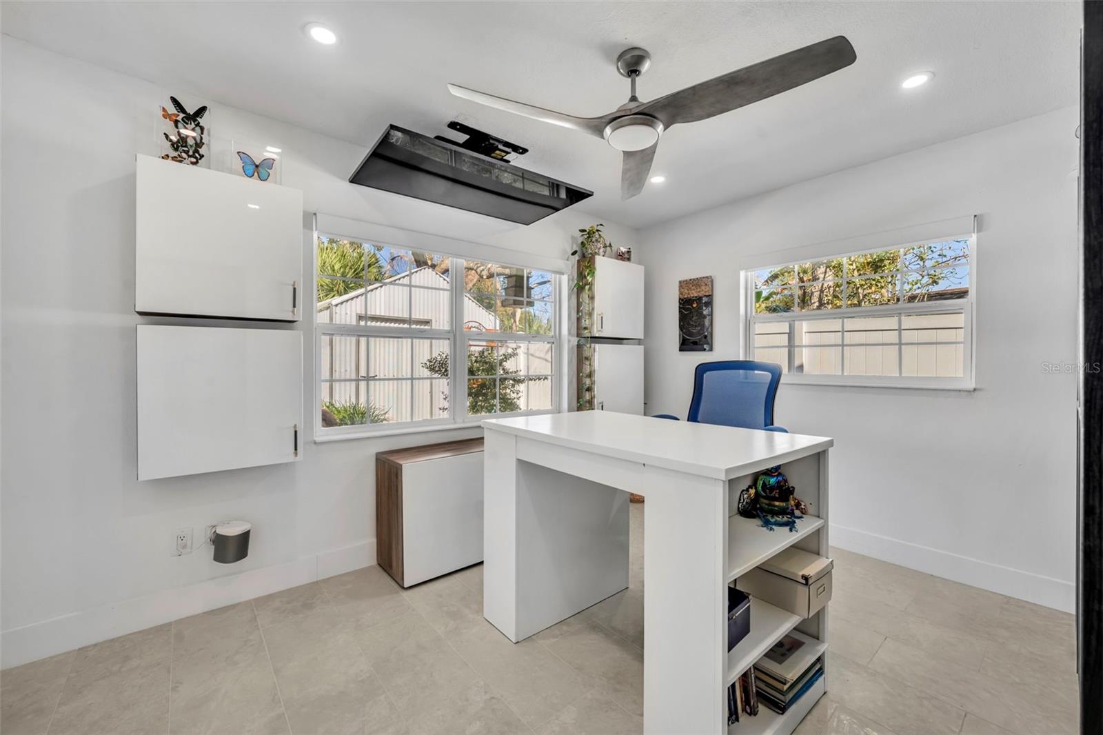 5233 LAKE HOWELL RD, WINTER PARK, FL, 32792