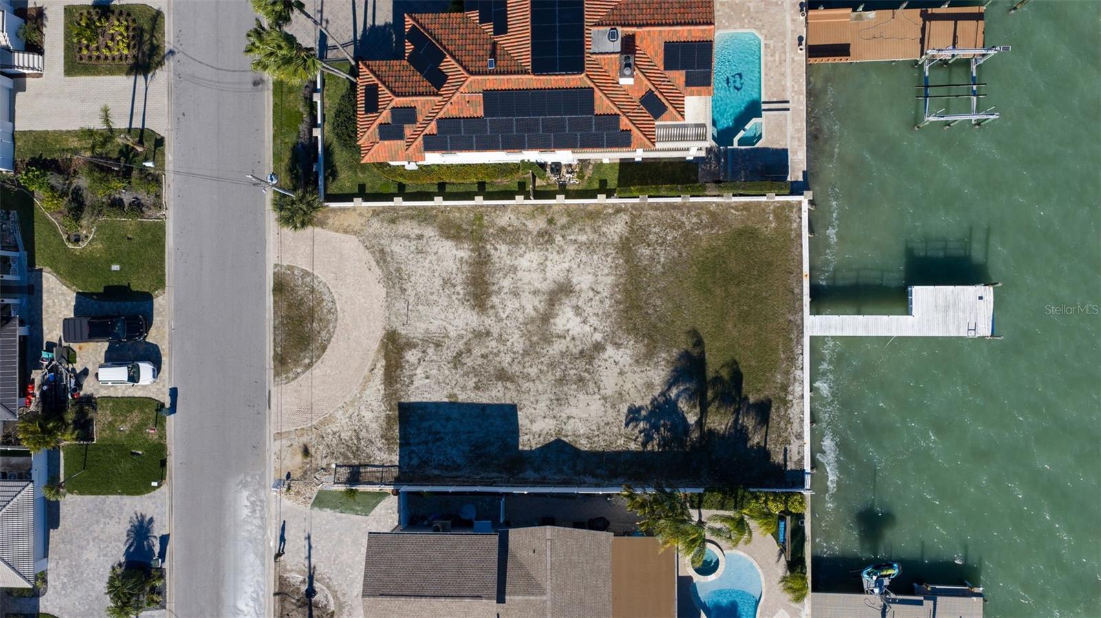 11285 9TH ST E, TREASURE ISLAND, FL, 33706