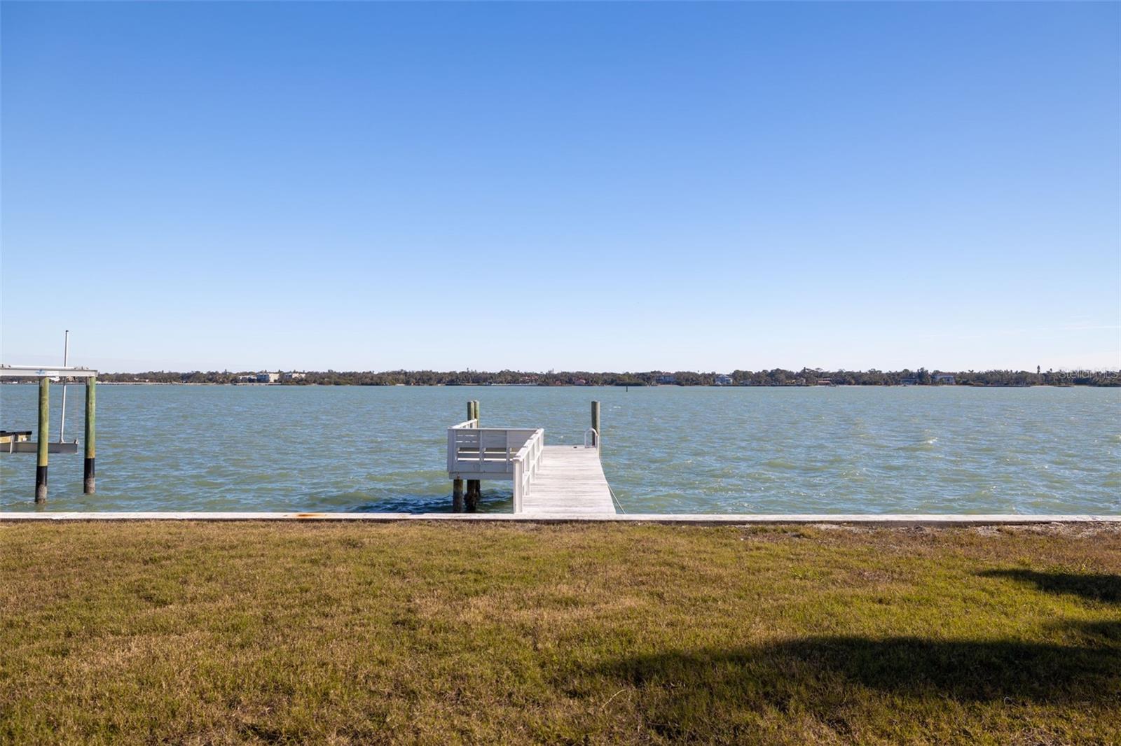 11285 9TH ST E, TREASURE ISLAND, FL, 33706