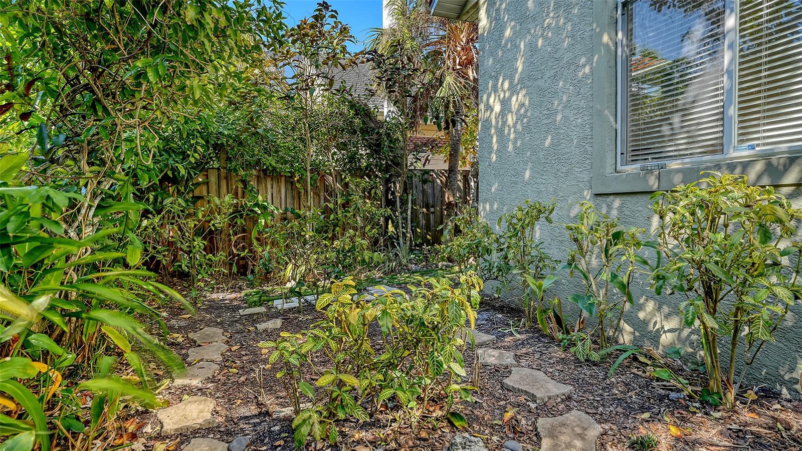 1934 DATURA ST, SARASOTA, FL, 34239