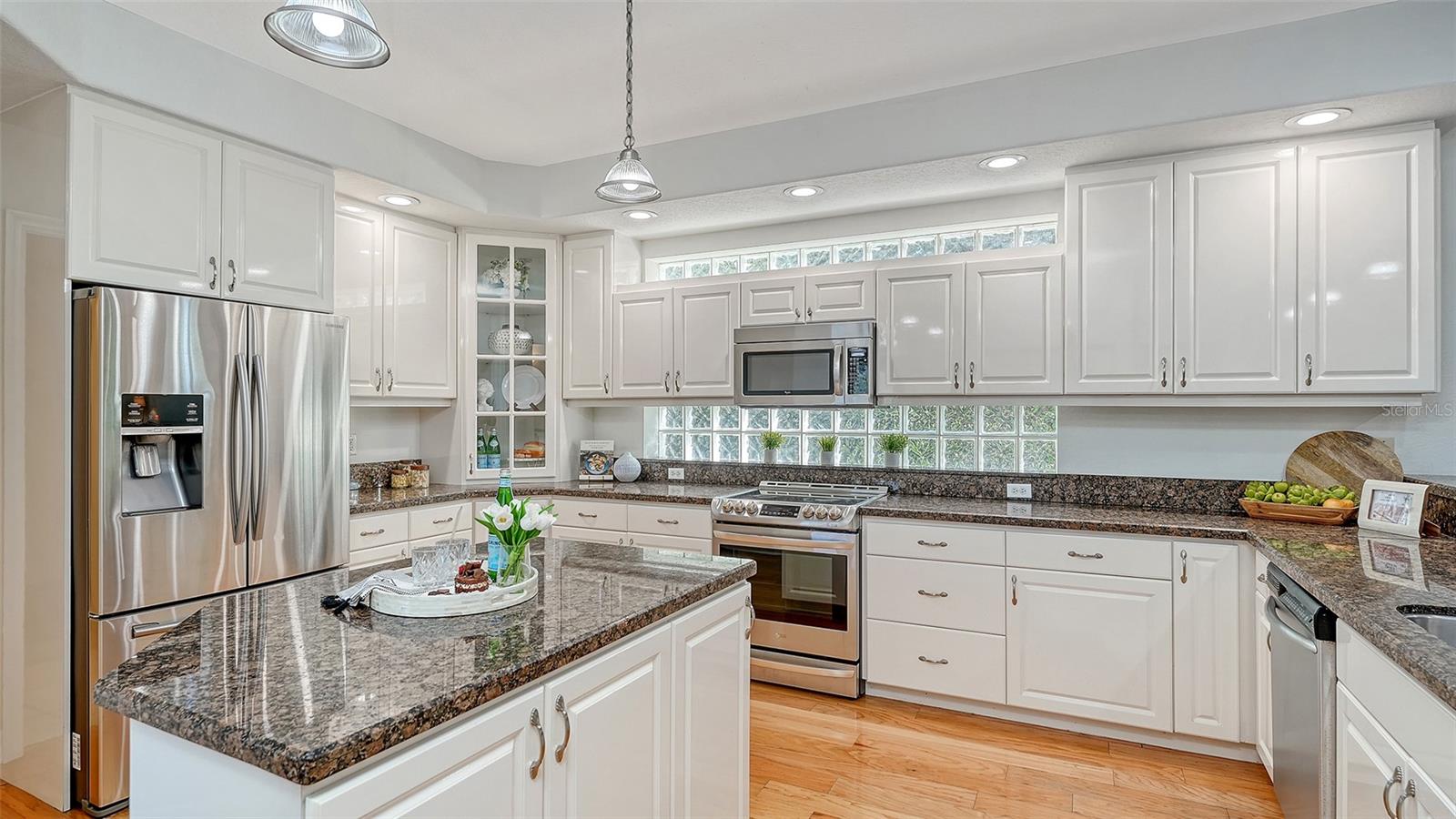 1934 DATURA ST, SARASOTA, FL, 34239