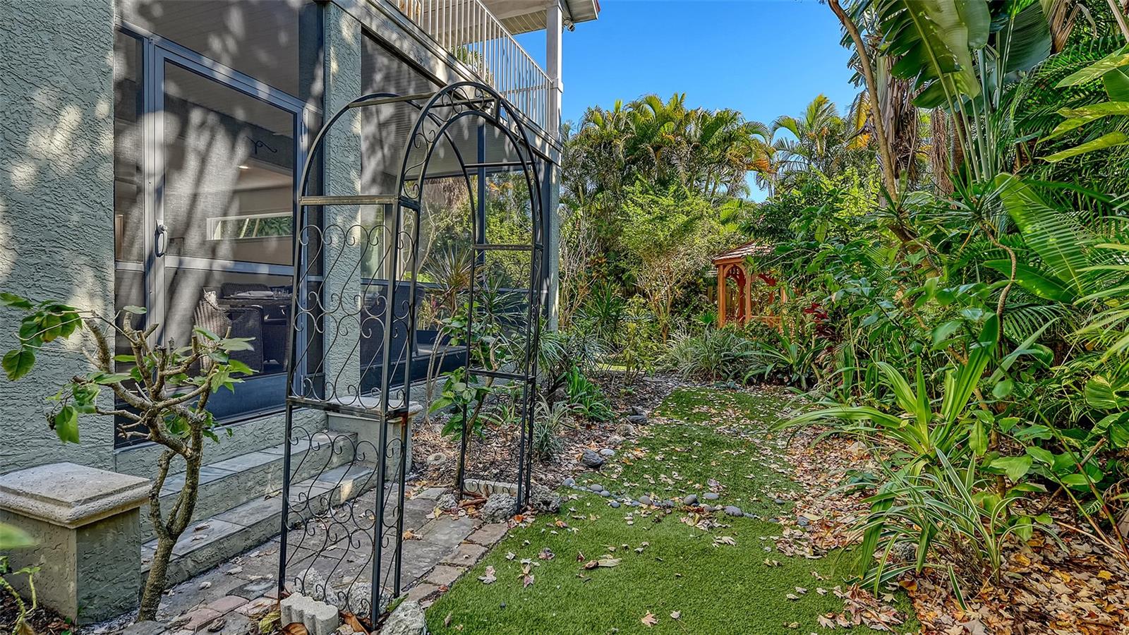 1934 DATURA ST, SARASOTA, FL, 34239