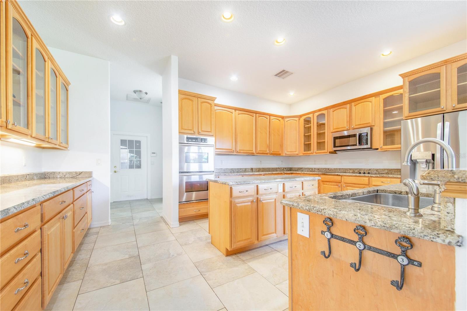 5 PINE FOREST LN, HAINES CITY, FL, 33844