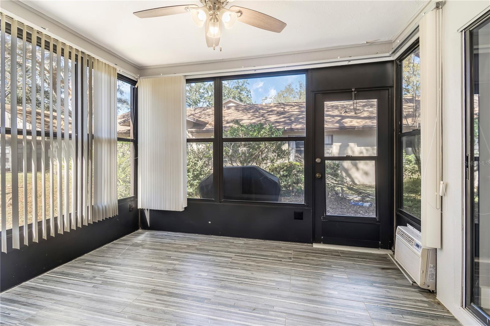 1684 FRY CT, DUNEDIN, FL, 34698