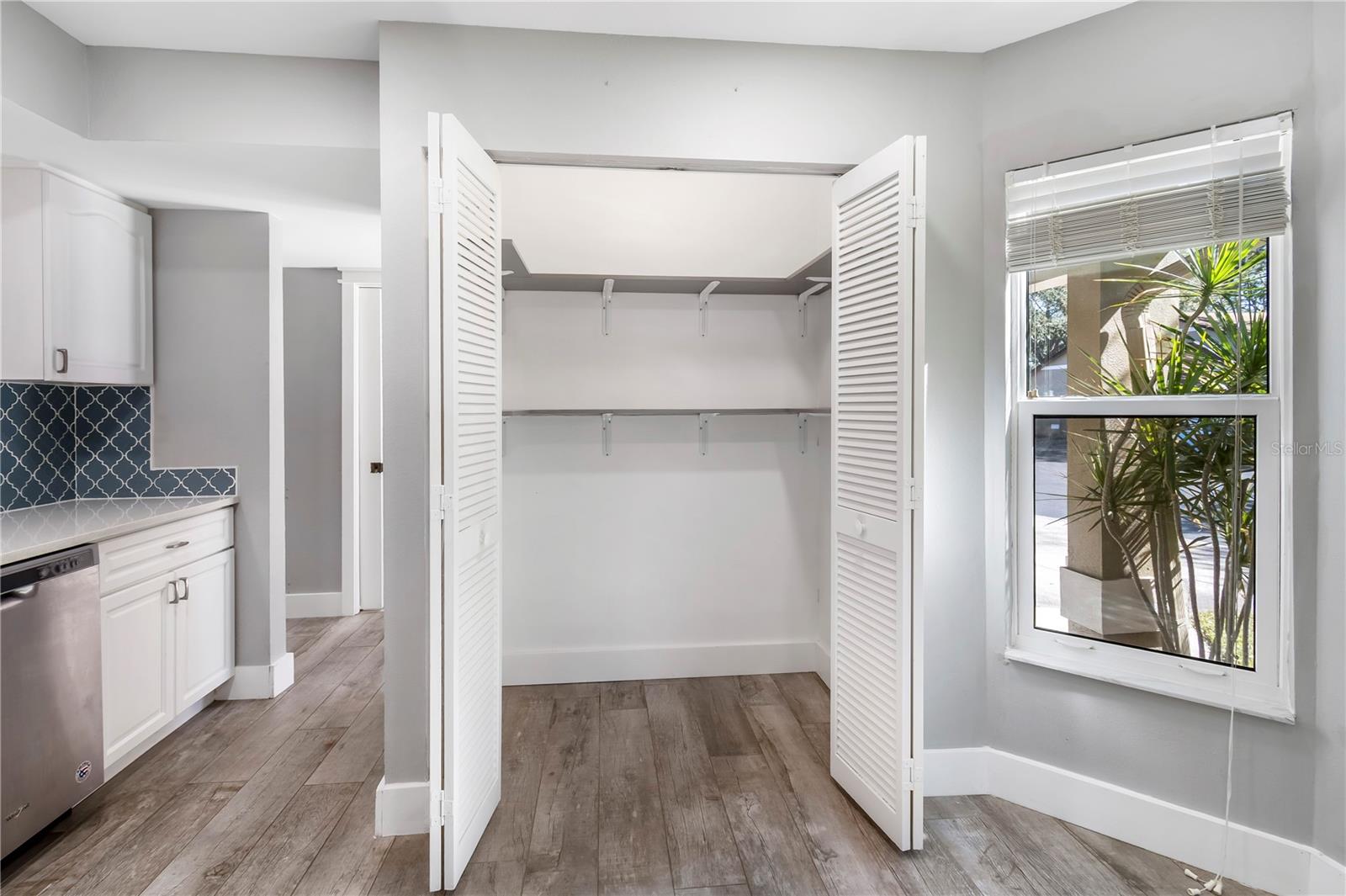 1684 FRY CT, DUNEDIN, FL, 34698