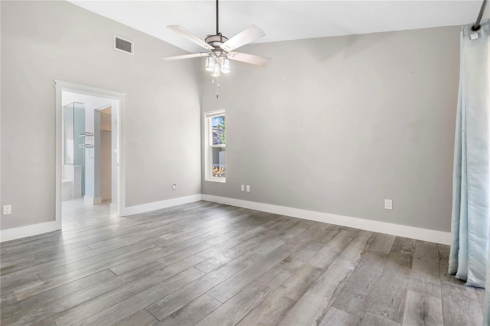 1684 FRY CT, DUNEDIN, FL, 34698