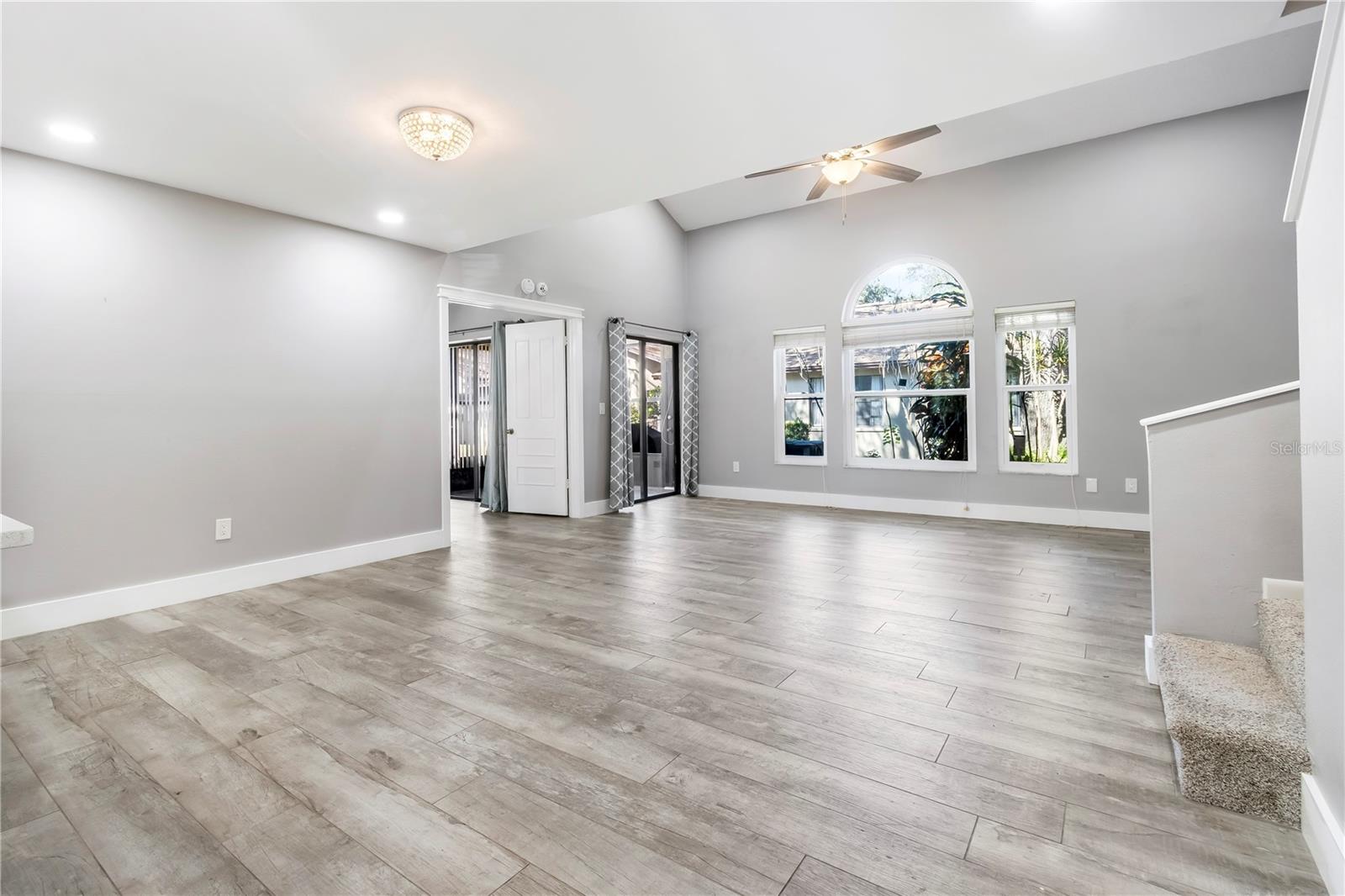 1684 FRY CT, DUNEDIN, FL, 34698