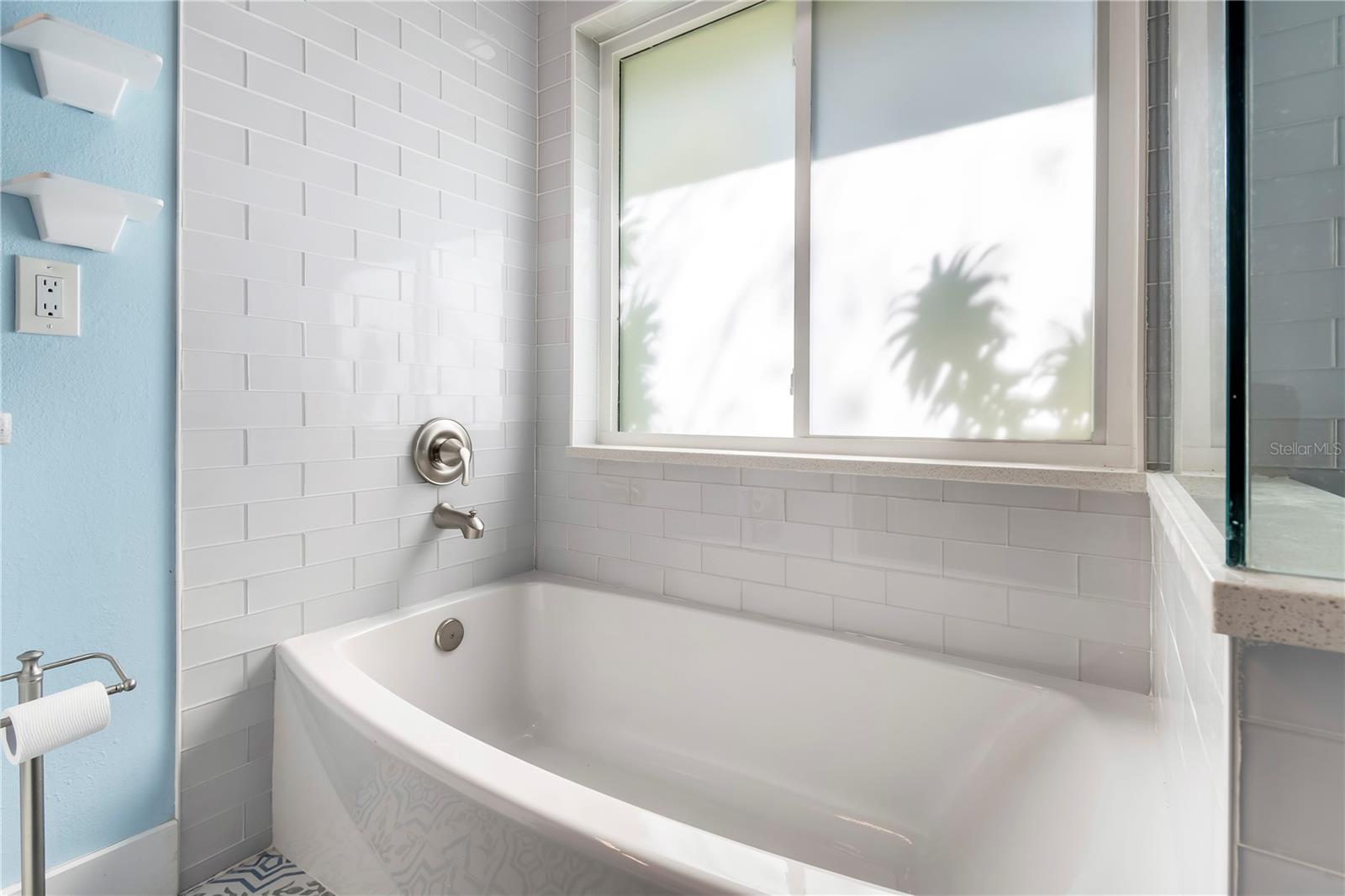 1684 FRY CT, DUNEDIN, FL, 34698