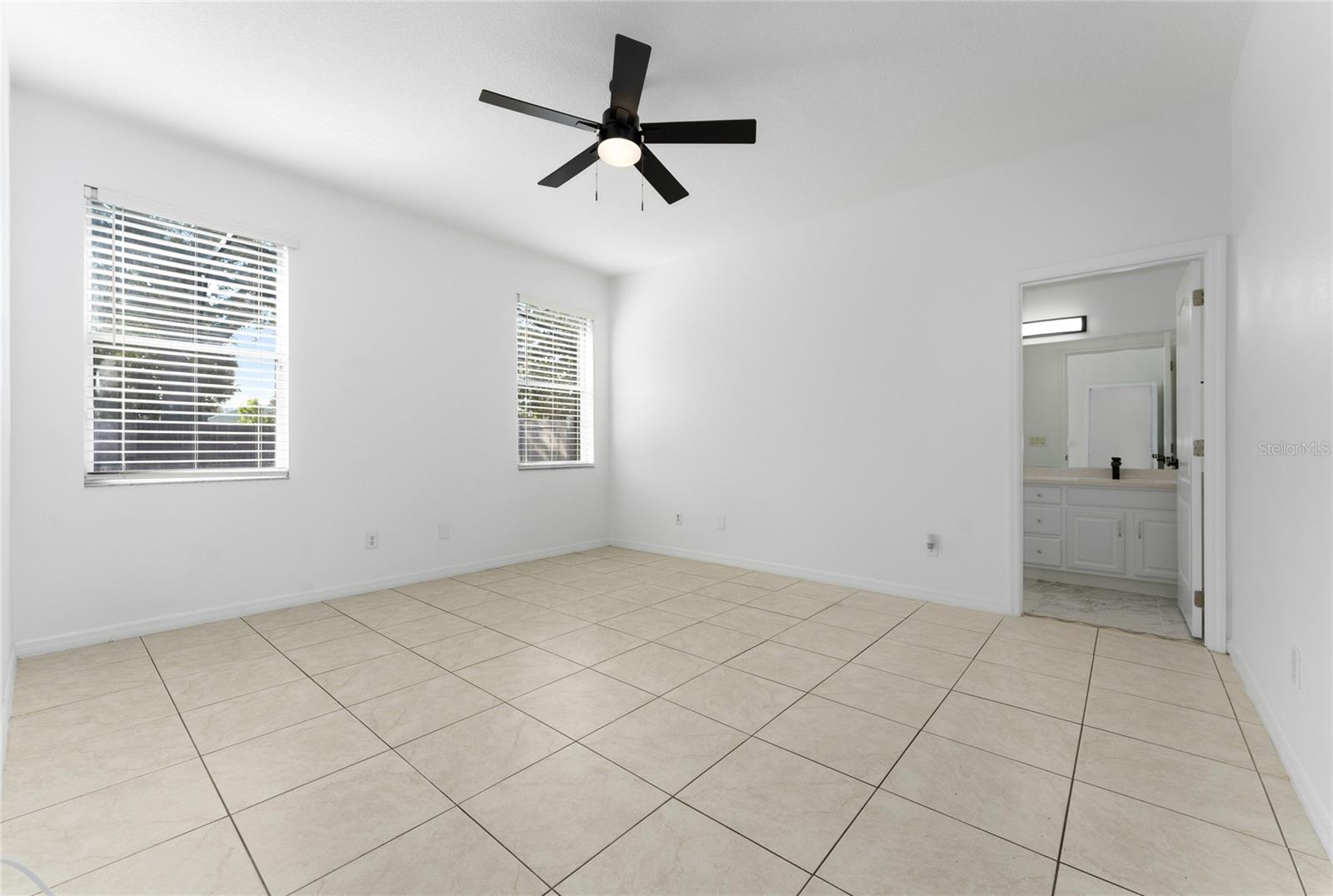 4932 OLDE KERRY DR, ORLANDO, FL, 32837