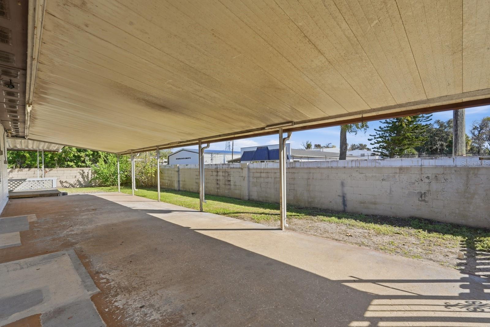 903 W MILLARD CT, DAYTONA BEACH, FL, 32117