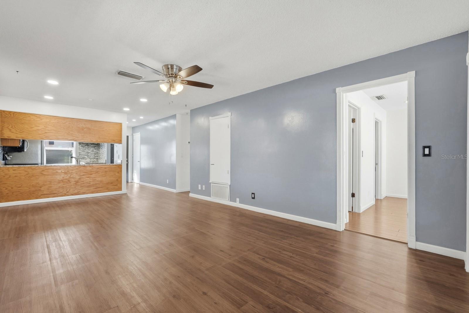 903 W MILLARD CT, DAYTONA BEACH, FL, 32117