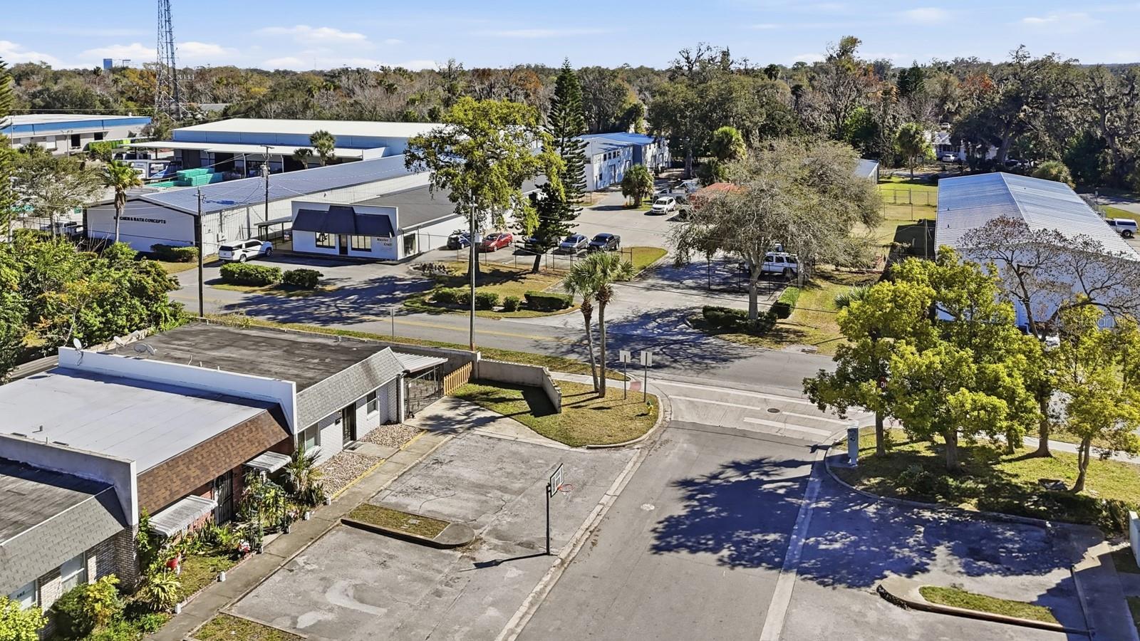 903 W MILLARD CT, DAYTONA BEACH, FL, 32117