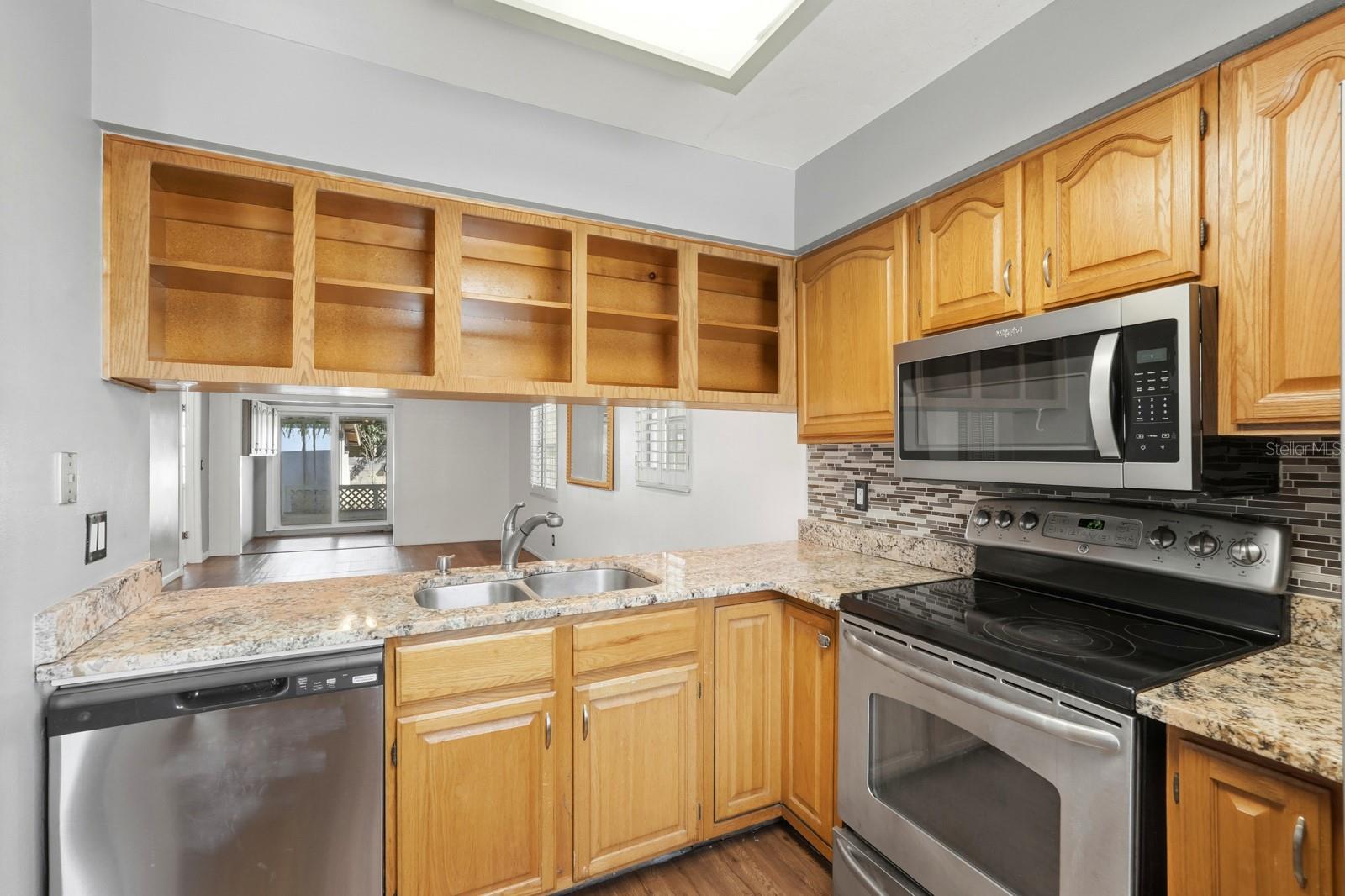 903 W MILLARD CT, DAYTONA BEACH, FL, 32117