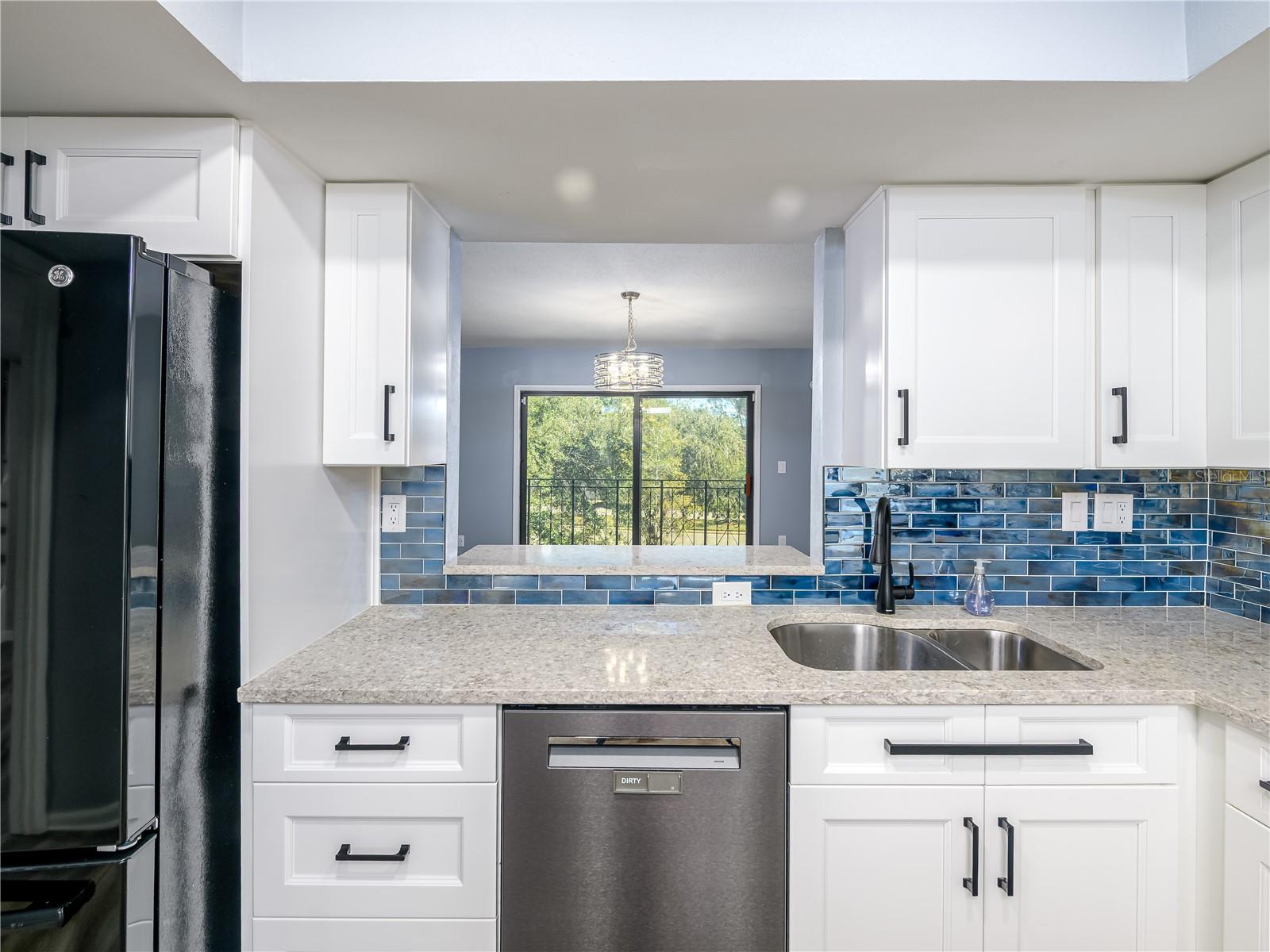 6304 GRAND BAHAMA CIR #D, TAMPA, FL, 33615