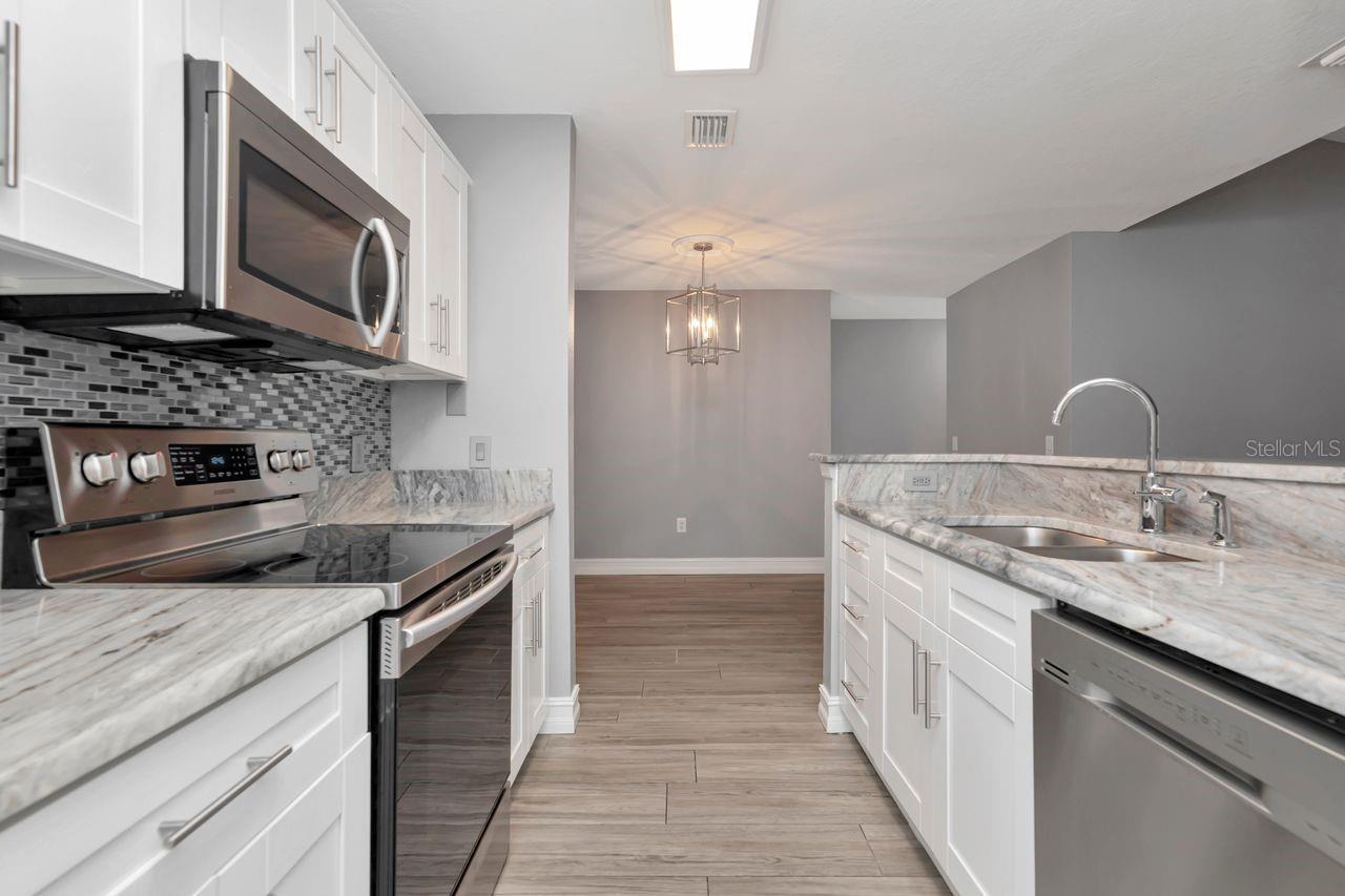 9481 HIGHLAND OAK DR #1506, TAMPA, FL, 33647