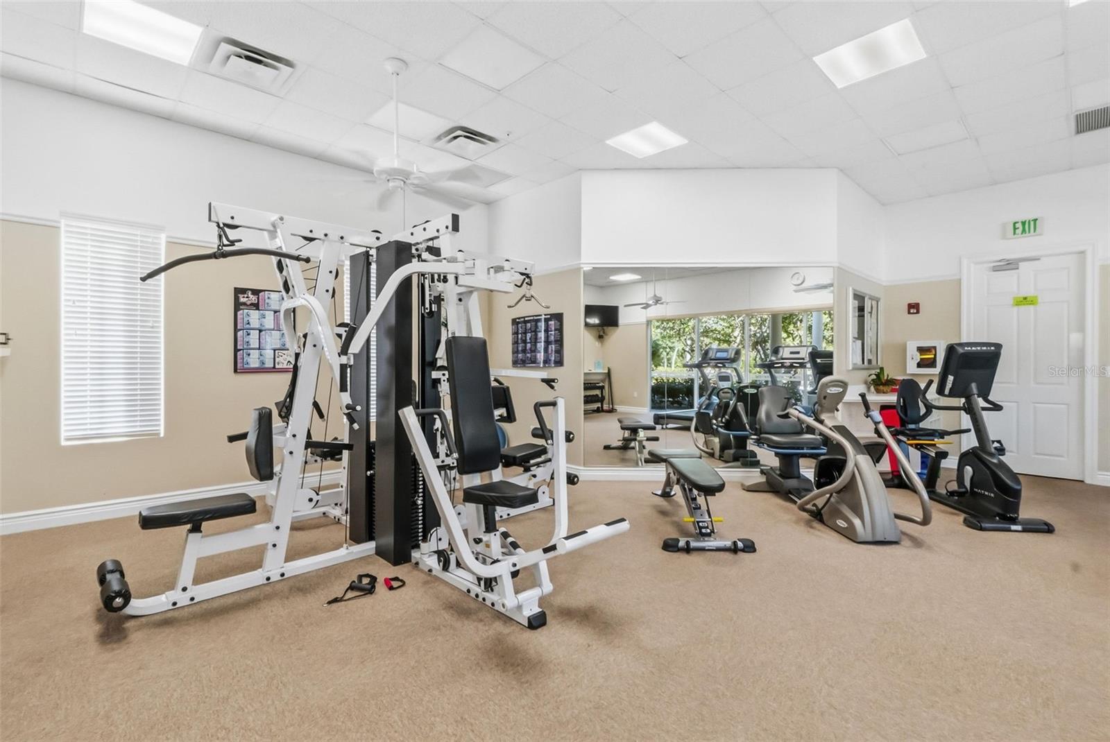 A4680309 Property Photo