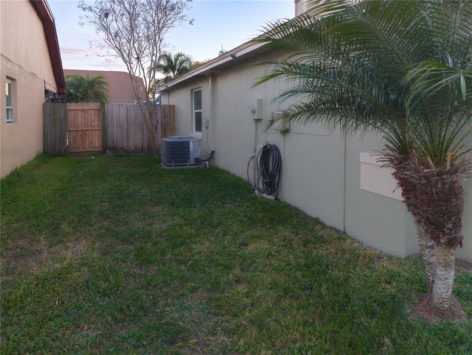 1510 STORINGTON AVE, BRANDON, FL, 33511