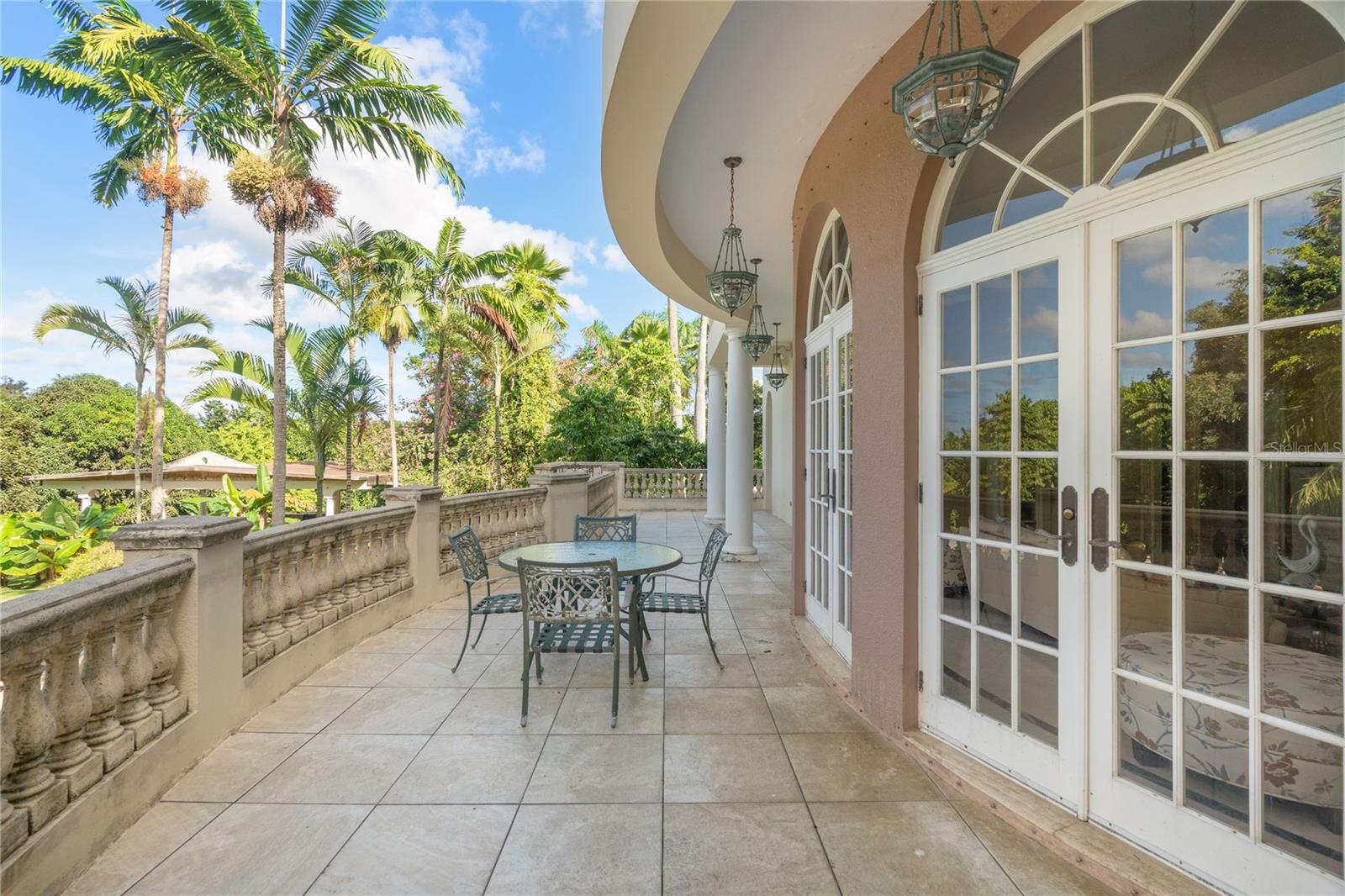 PR9118890 Property Photo