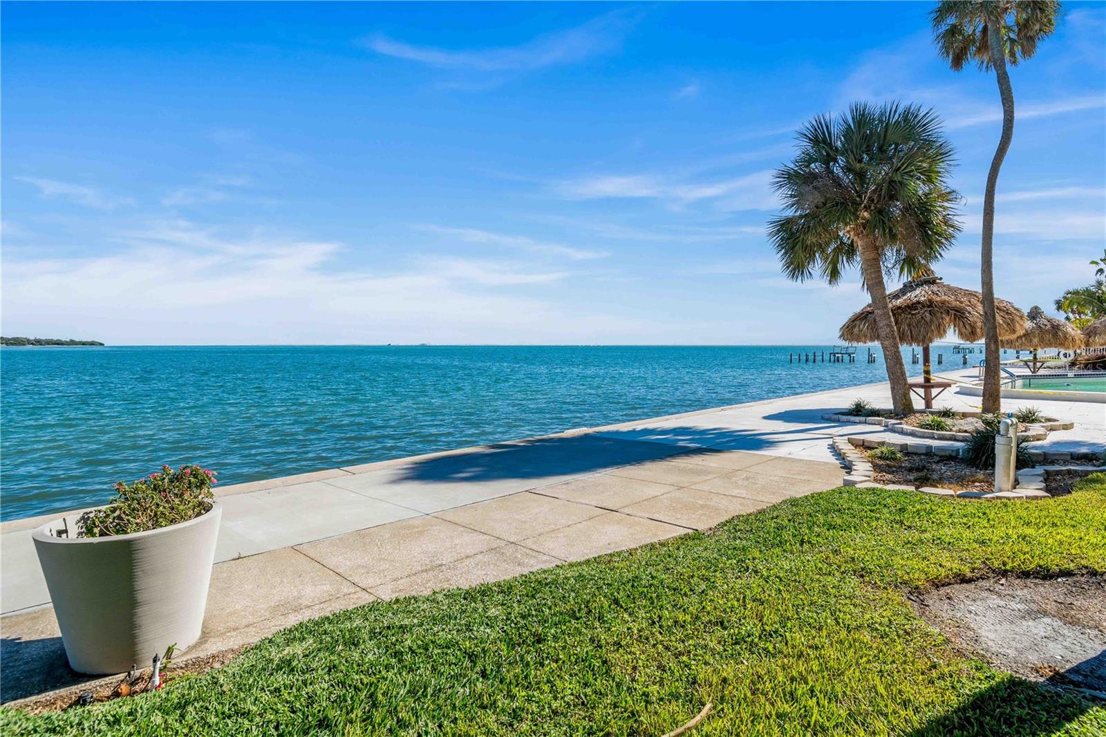 7200 SUNSHINE SKYWAY LN S #2A, ST PETERSBURG, FL, 33711