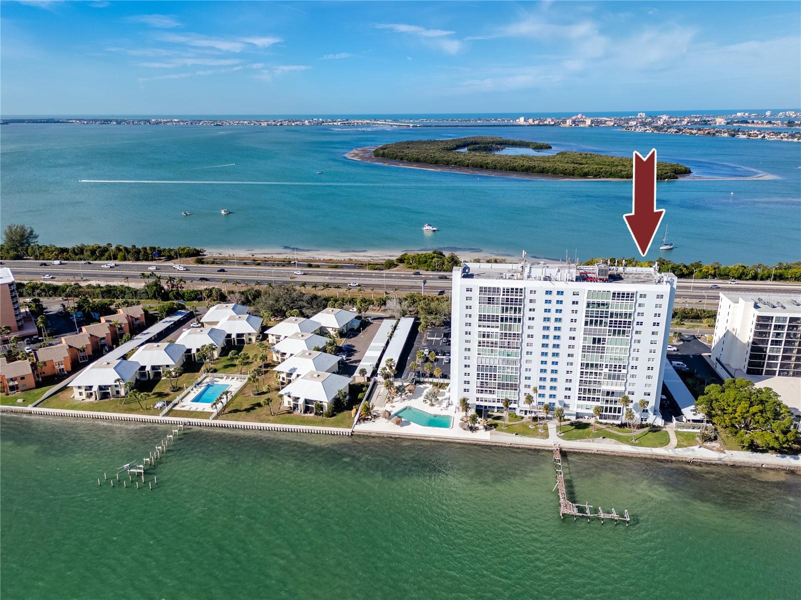 7200 SUNSHINE SKYWAY LN S #2A, ST PETERSBURG, FL, 33711