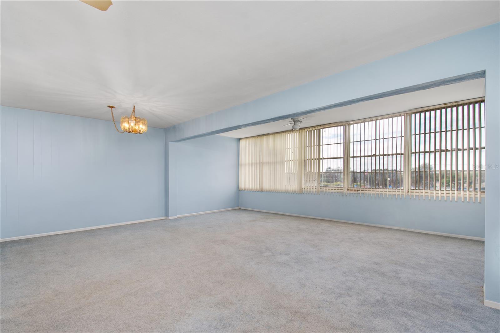 7200 SUNSHINE SKYWAY LN S #2A, ST PETERSBURG, FL, 33711