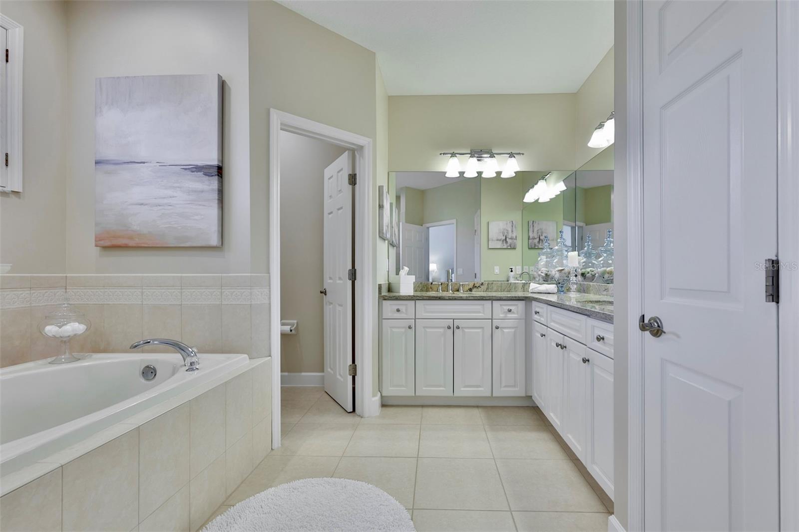 Primary Large En-Suite