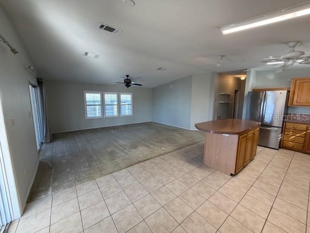 4851 W GANDY BLVD #B4L19, TAMPA, FL, 33611