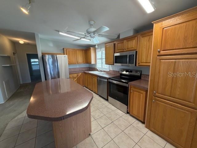 4851 W GANDY BLVD #B4L19, TAMPA, FL, 33611