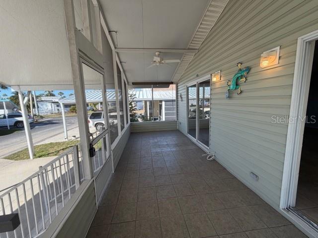 4851 W GANDY BLVD #B4L19, TAMPA, FL, 33611