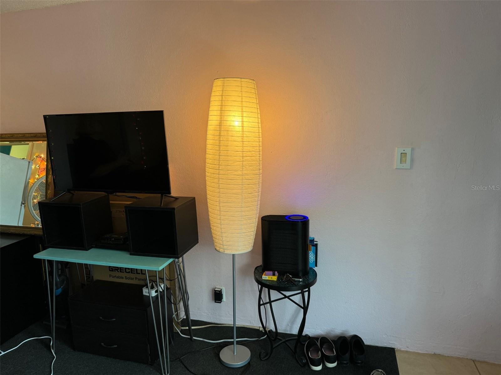 O6377894 Property Photo