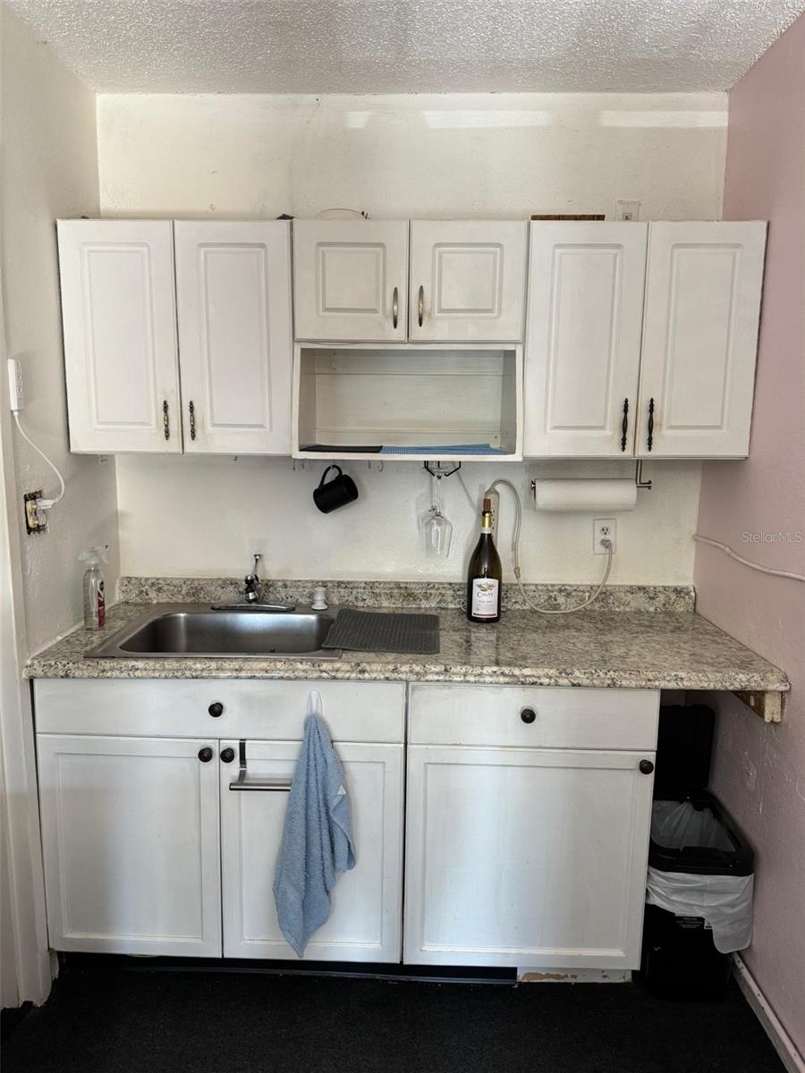 O6377894 Property Photo