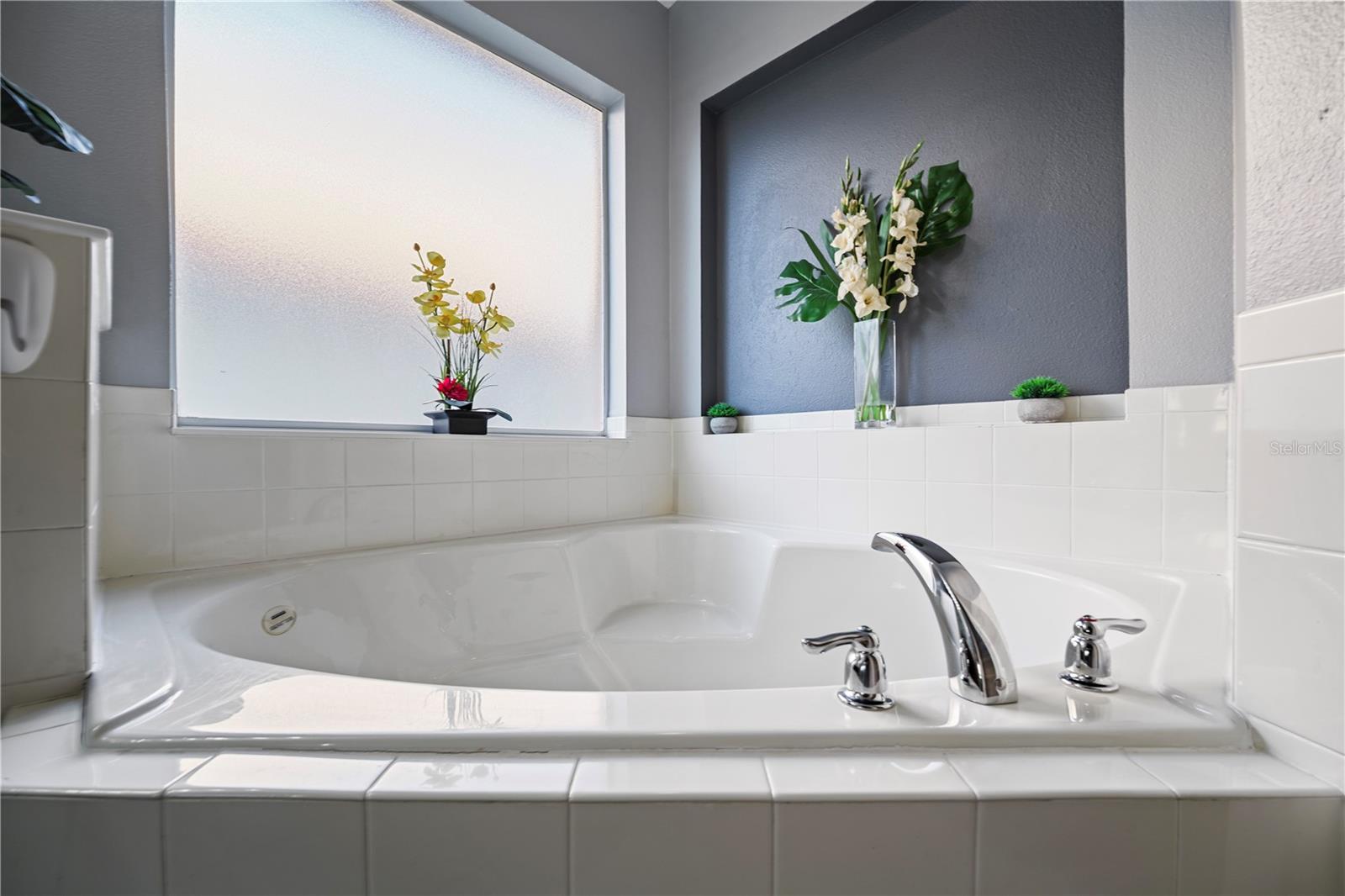 244 PALOMA DR, DAVENPORT, FL, 33837