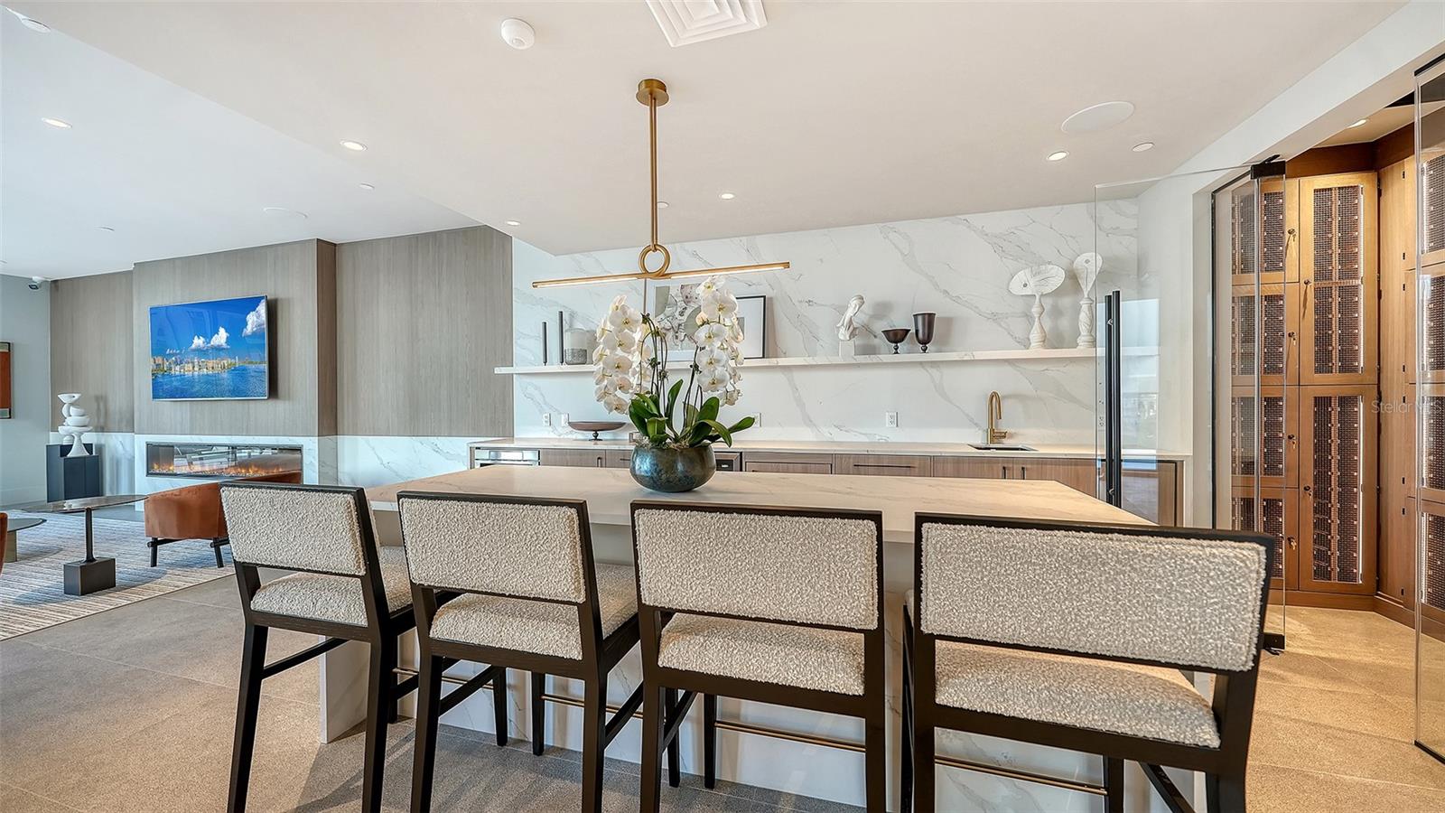 A4680332 Property Photo