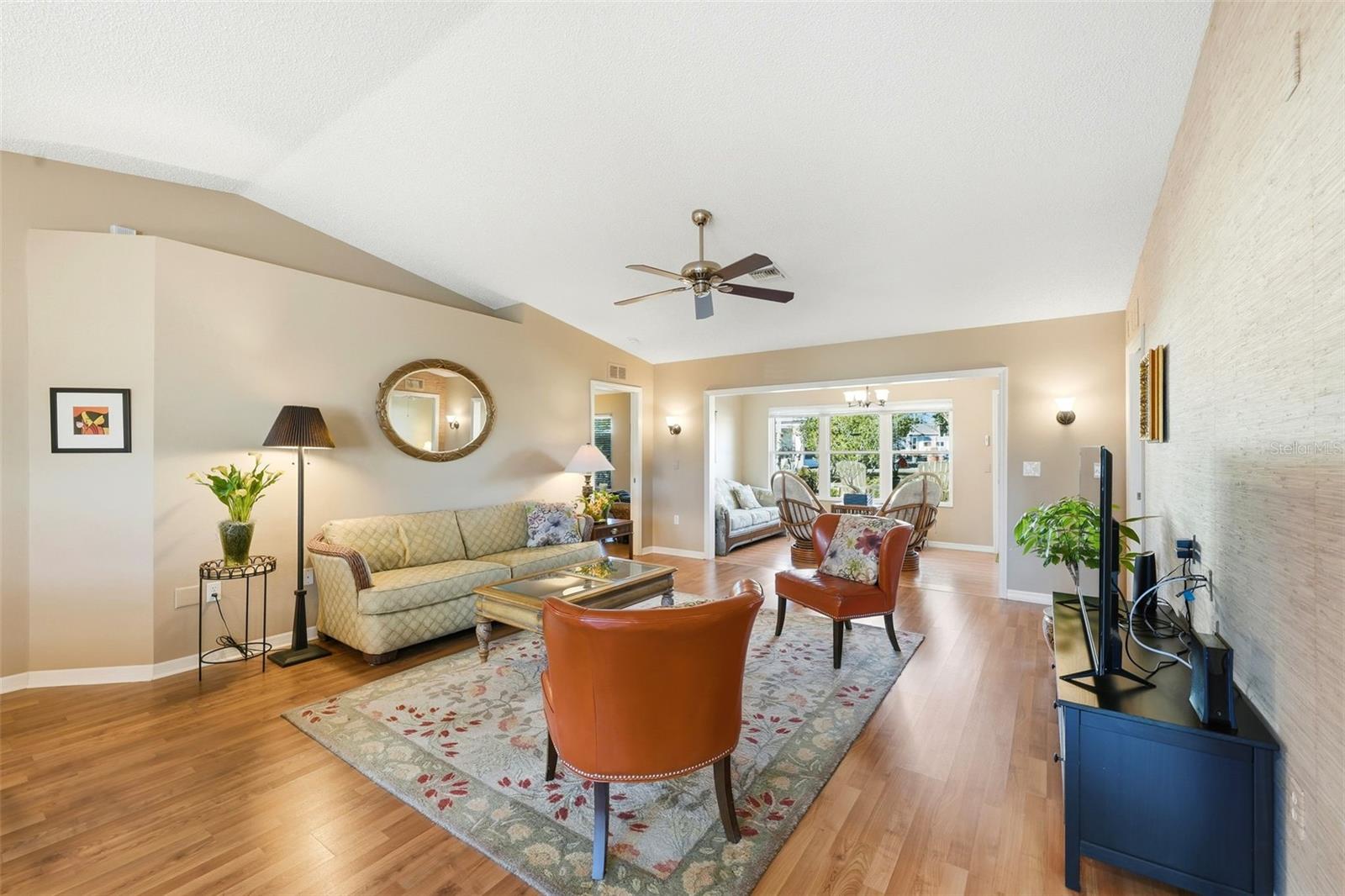 1145 MEADOWBEND DR, LEESBURG, FL, 34748