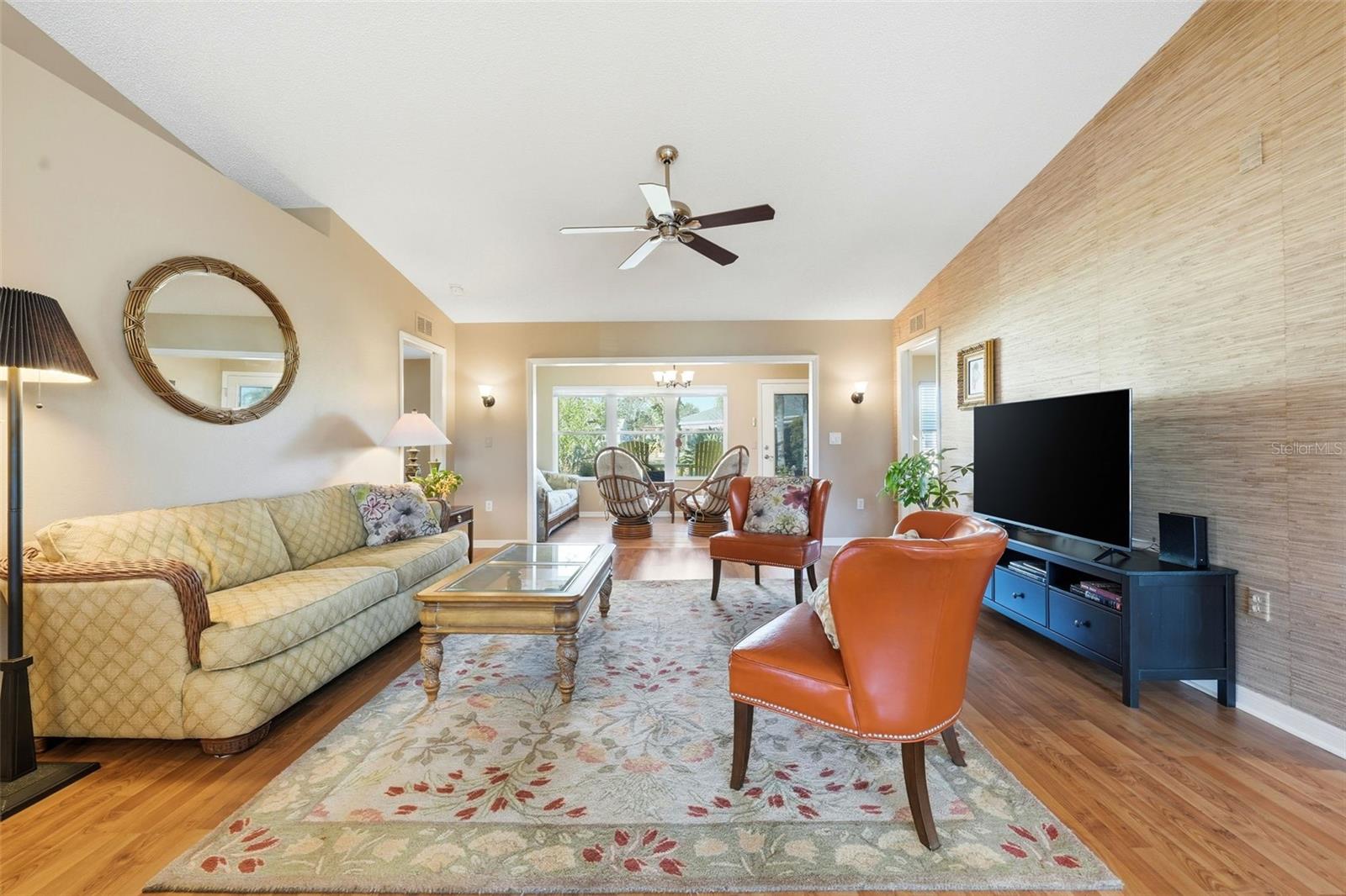 1145 MEADOWBEND DR, LEESBURG, FL, 34748