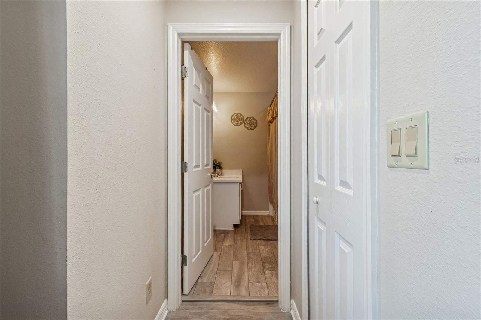 8809 CASABLANCA WAY, TAMPA, FL, 33626