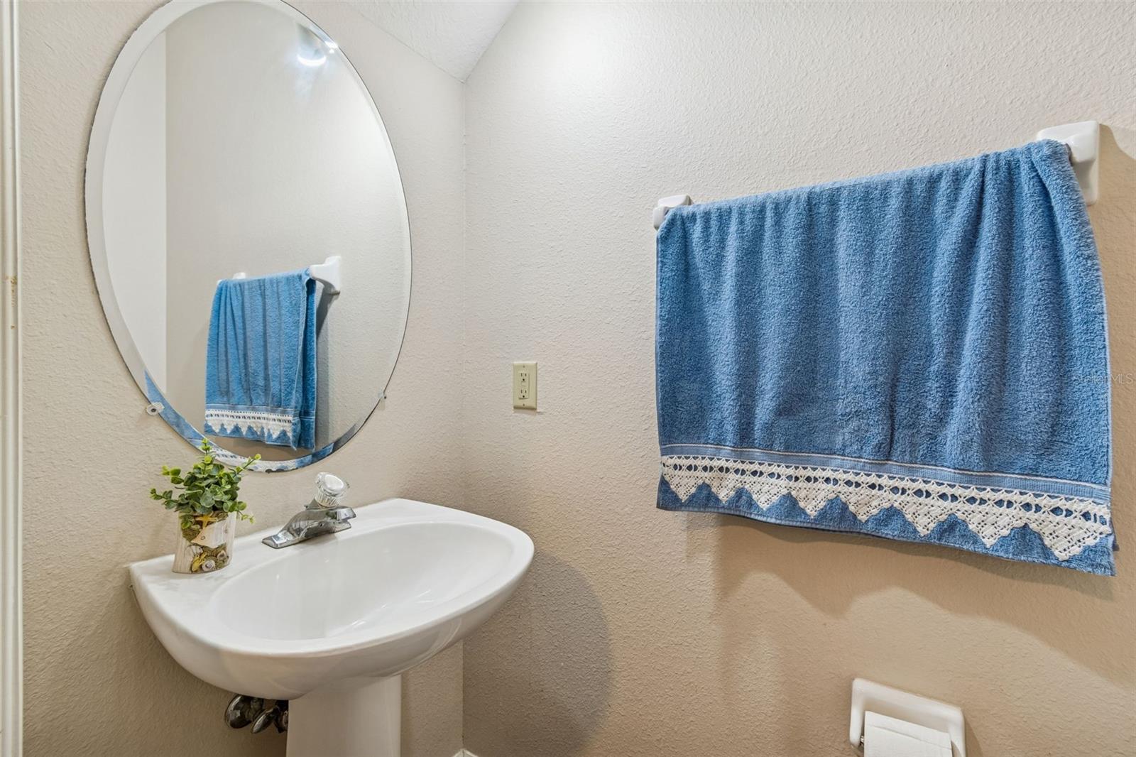 8809 CASABLANCA WAY, TAMPA, FL, 33626