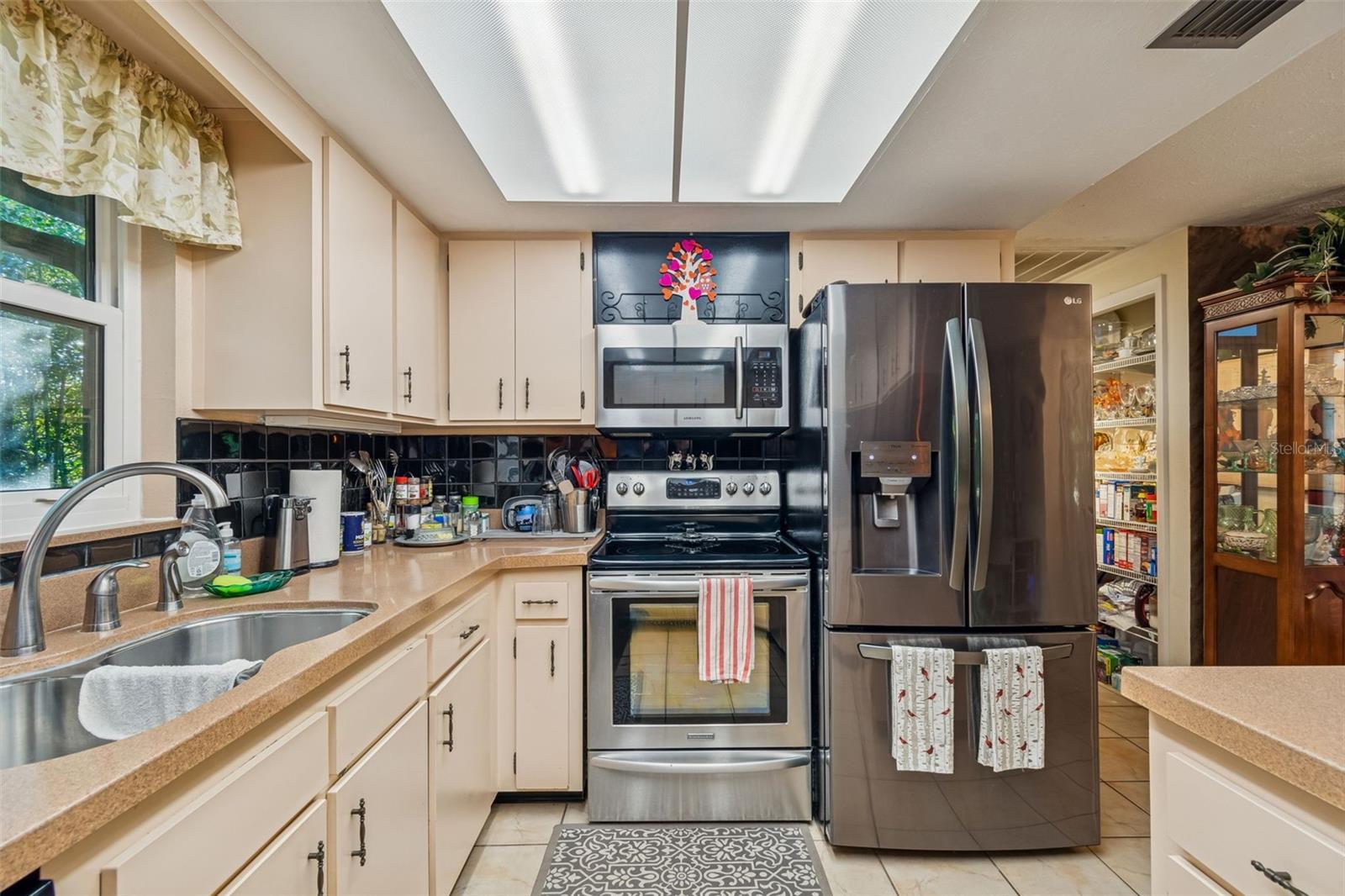 11600 MEADOWLANE DR, DADE CITY, FL, 33525