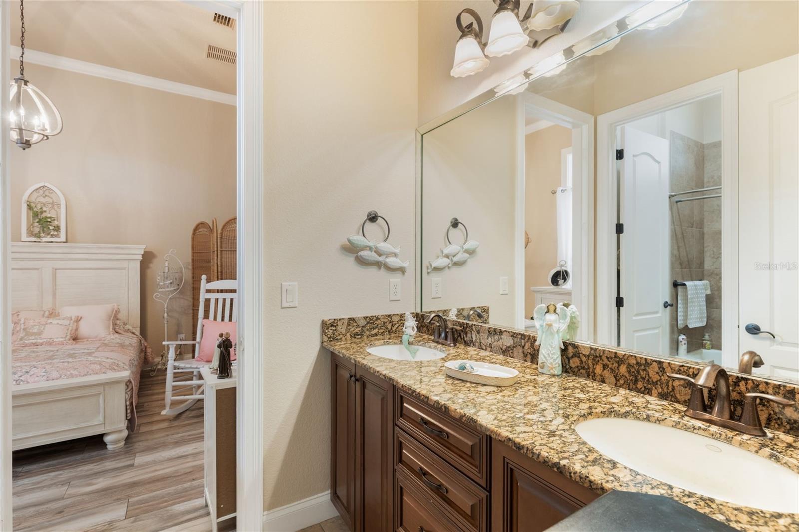 25514 HIGH HAMPTON CIR, SORRENTO, FL, 32776