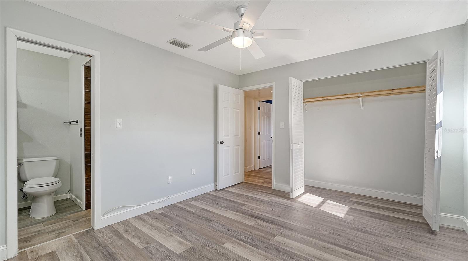 4920 DELMONTE AVE, SARASOTA, FL, 34235