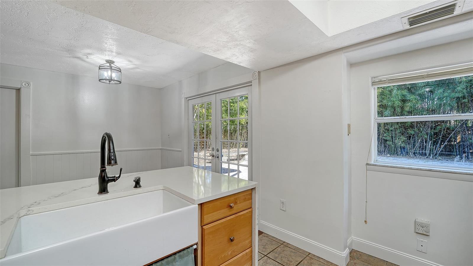 4920 DELMONTE AVE, SARASOTA, FL, 34235