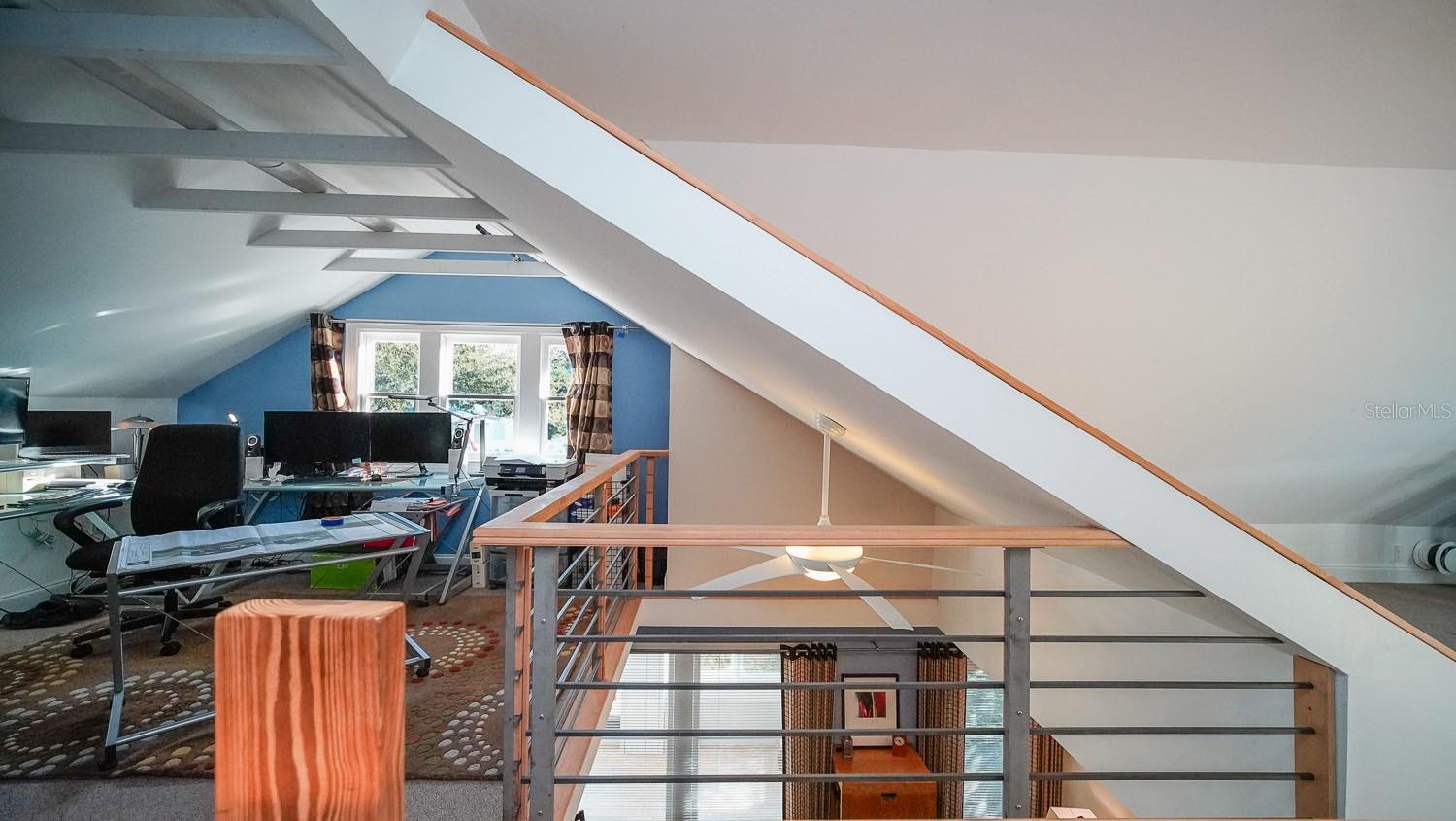 115 21ST AVE NE, ST PETERSBURG, FL, 33704