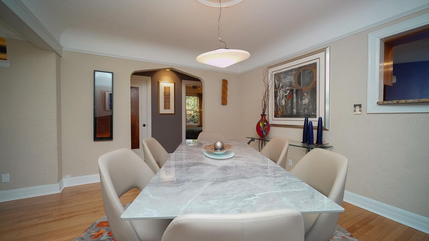 115 21ST AVE NE, ST PETERSBURG, FL, 33704