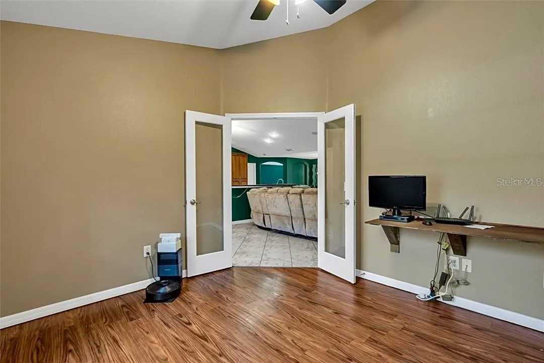 18236 MACEK RD, WEEKI WACHEE, FL, 34614