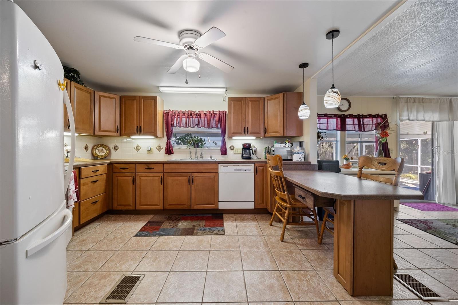 121 BONNIE DR, AUBURNDALE, FL, 33823