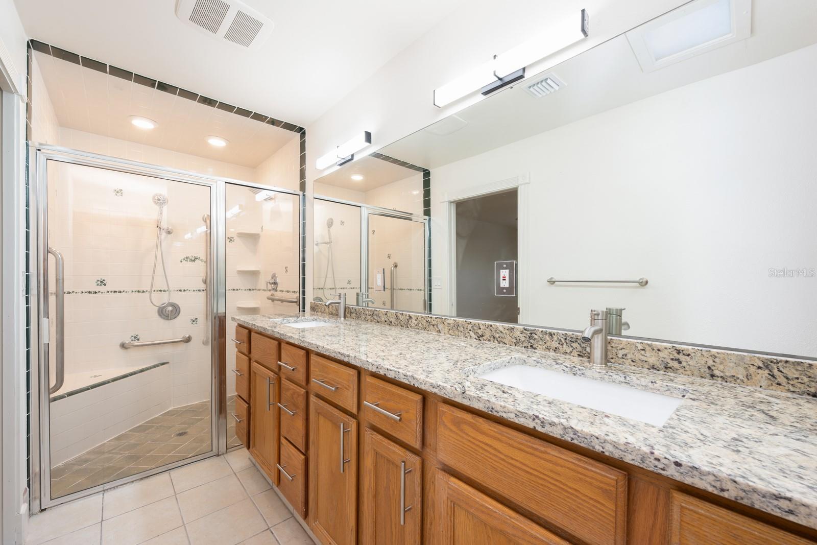 1236 RUSSELL DR, OCOEE, FL, 34761